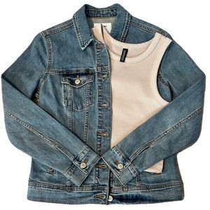 Blue Old Navy Jean Jacket. Size S